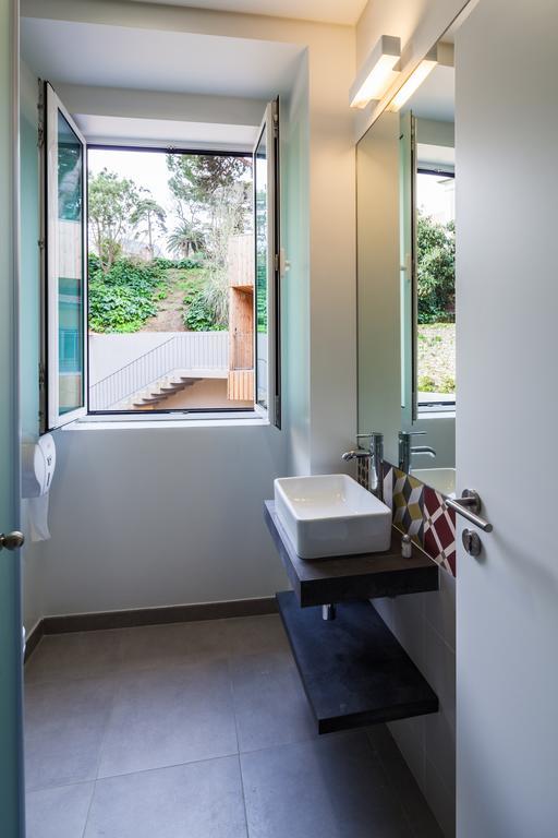 Moon Hill By Joivy Hostel Sintra Bagian luar foto